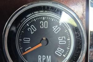 Contagiri originale Jeep CJ7 1984 per V8 AMC