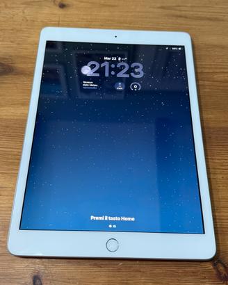 iPad 8ª generazione 10.2 - 32 GB Wi-Fi Silver