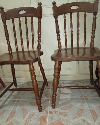 sedie antiche tipo saloon