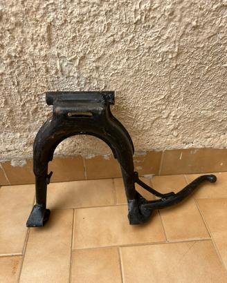 Cavalletto centrale moto Japan