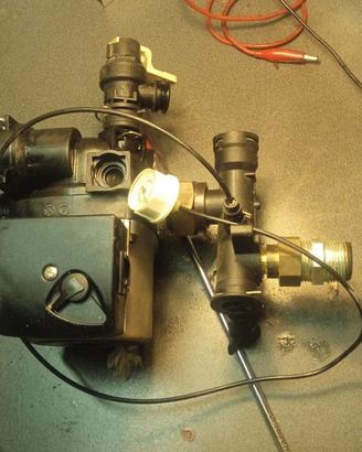 Pompa caldaia a condensazione junkers ZWB24-3c