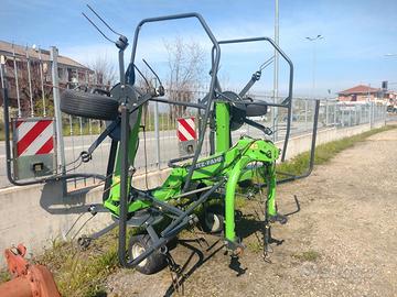 GIRELLO SPANDIVOLTAFIENO USATO DEUTZ-FAHR CONDIMAS