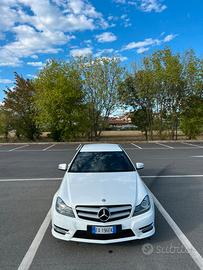 mercedes benz classe c coupe 220