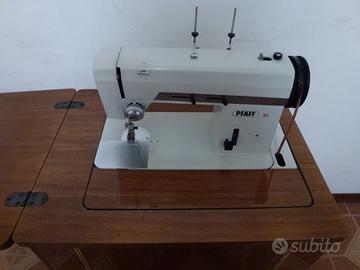 Macchina da cucire PFAFF 84 bianca con mobile noce