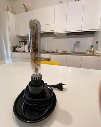 Lampada da comodino IKEA