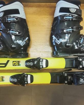 Sci, scarponi e casco bambini