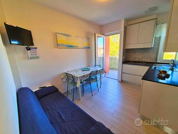 Lido dei Pini - Moderno bilocale a 150m dal mare