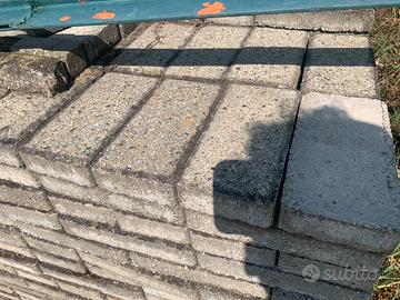 Autobloccanti in cemento