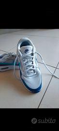 Scarpe Nike ragazzo misura 38,5, leggere