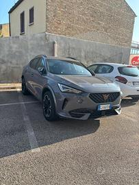Cupra Formentor 1.5 TSI grigio grafene automatica