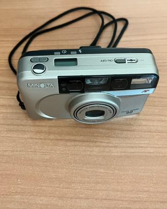 Fotocamera analogica Minolta Riva zoom 90