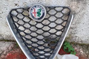 coppia parafango e mascherina alfa romeo giulia