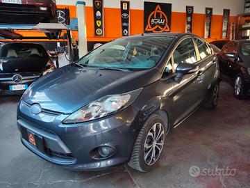 Ford Fiesta 1.4 5 porte Bz.- GPL Titanium