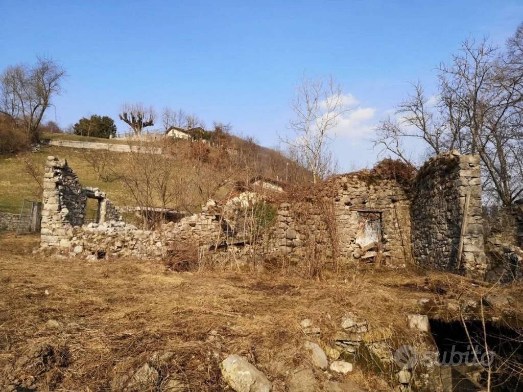 Immobile in asta di 660 m² a Alta Valle Intelvi - Vista 2