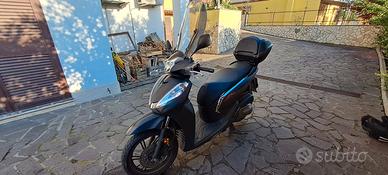 Honda SH 300i Sport