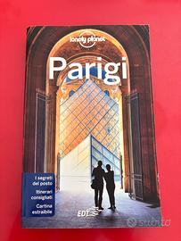 Parigi libro guida