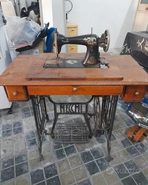 macchina da cucito anni 40