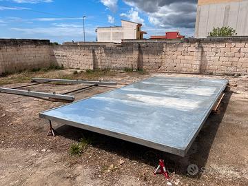 Cartellone pubblicitario