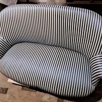 Divanetto ottocento restaurato