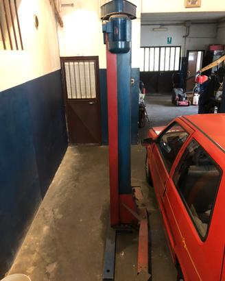 Ponte sollevatore auto
