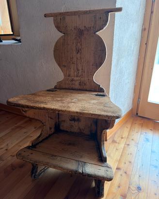 Inginocchiatoio in legno valdostano