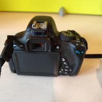 Reflex Canon Eos 700D