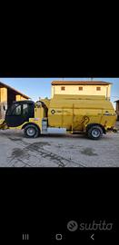 carro miscelatore sgariboldi semovente  14 m3