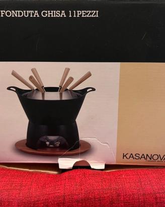 Set fonduta Kasanova in ghisa da 11 pezzi
