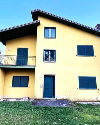 3 LOCALI A VOLTURARA IRPINA