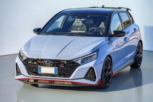 HYUNDAI i20 N 1.6 T-GDI N-Performance