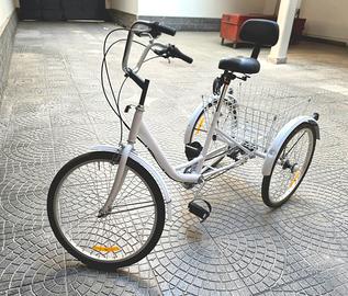 Triciclo per adulti