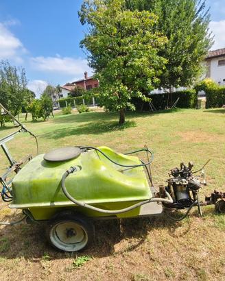 Botte irroratrice a traino con pompa