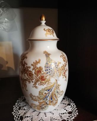 Vaso con coperchiio