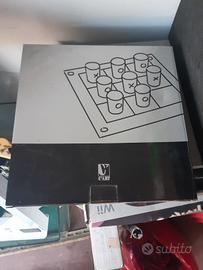 gioco tris bicchieri