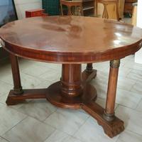 Tavolo rotondo stile Impero 