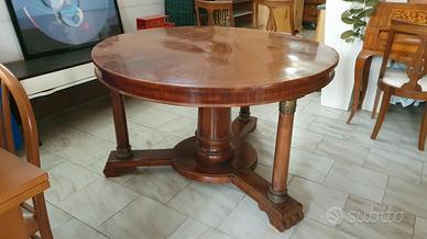 Tavolo rotondo stile Impero 