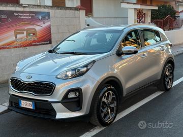 Kia Sportage 1.6 CRDI DCT7 MH NAVI CAMERA - 2021