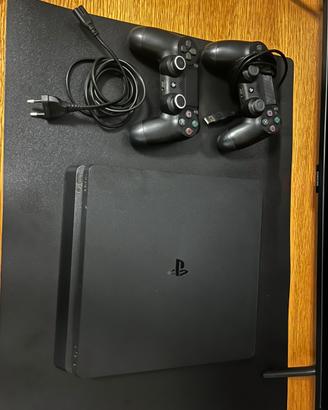 Ps4 + 2 controller