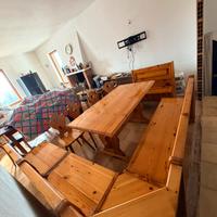 Set tavolo+panca+ sedie in legno