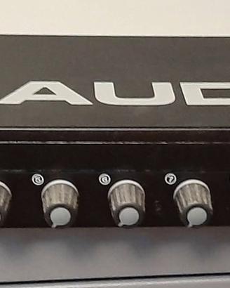 M-AUDIO M-TRACK EIGHT