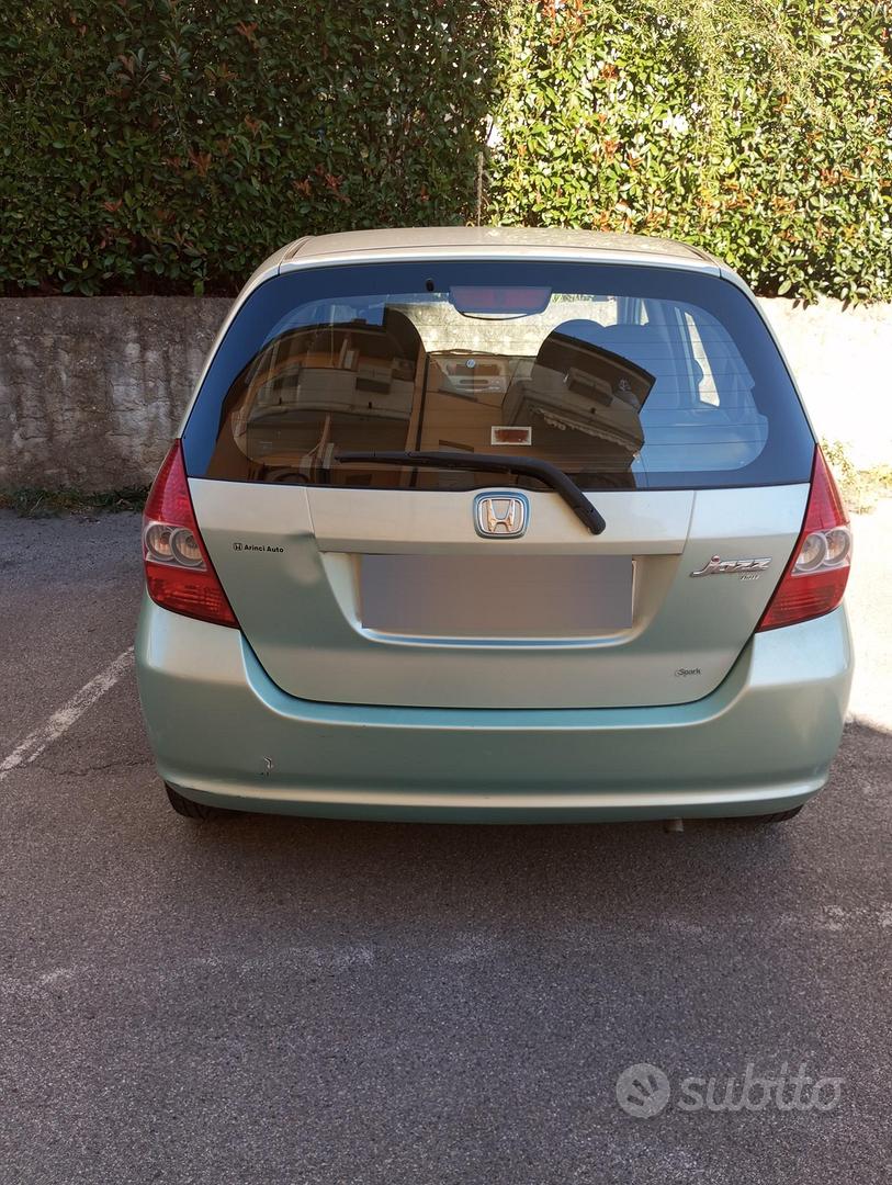 Honda Jazz 2004 photo 3