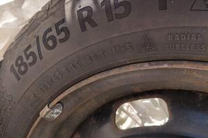 Gomme Invernale + Cerchi 185/65 R15