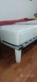 materasso e rete a doghe singolo 