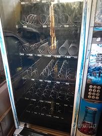 DISTRIBUTORE AUTOMATICO SNAKKY NECTA