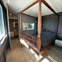 Letto teck indonesiano metá 800 con baldacchino