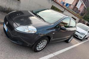 fiat punto anno 2010 km 90.000