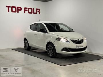 Lancia Ypsilon 1.0 FireFly 5 porte S&S Hybrid...
