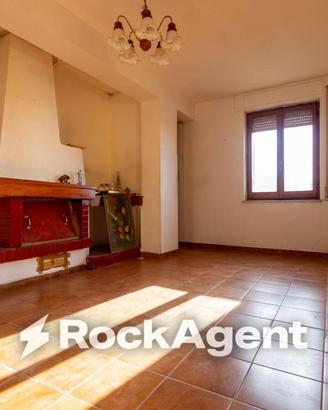 Appartamento di 155 m² con 5 locali a Catanzaro