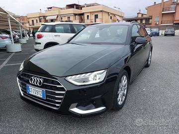 AUDI A4 Avant 40 TDI quattro S tronic Business A