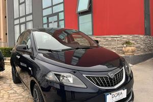 Lancia Ypsilon 1.0 FireFly 5 porte S&S Hybrid Ecoc